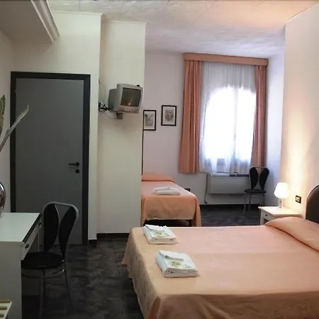 מלון Cala Di Seta קאלאסטה