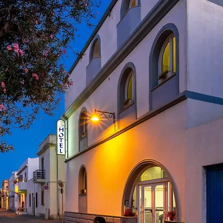 Hotel Cala Di Seta 3*