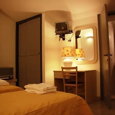 Cala Di Seta فندق كالاسيتا