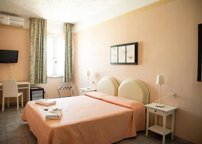 Cala Di Seta Hotel Calasetta