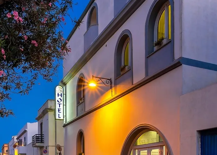 Otel Cala Di Seta 3*